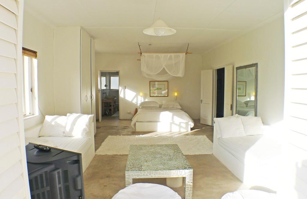 Hôtel Bamboo Beach Seaside House à Hermanus Extérieur photo