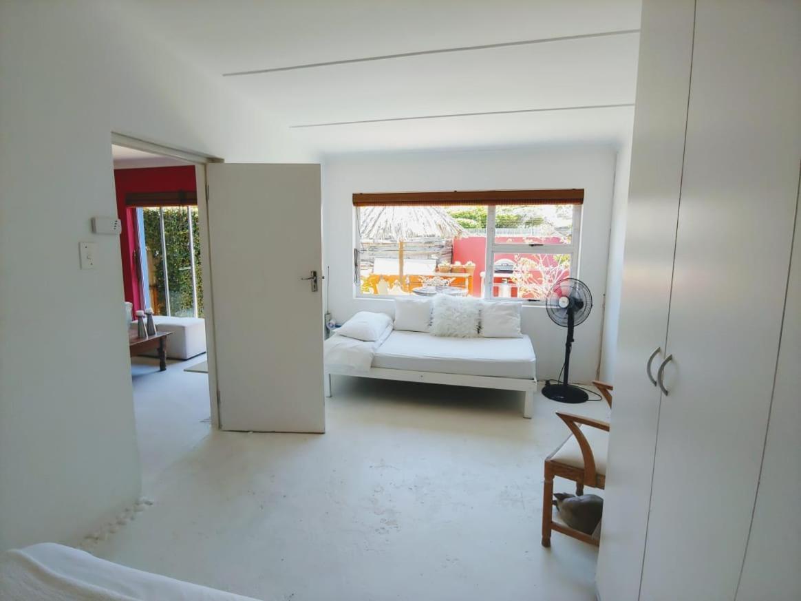 Hôtel Bamboo Beach Seaside House à Hermanus Extérieur photo